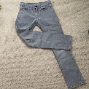 Men’s Levi jeans